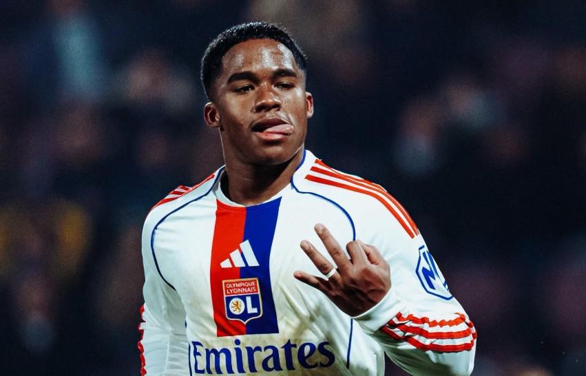 江南体育-六台：恩德里克带了一个7人团队到里昂，包括在皇马的理疗师